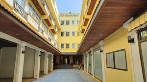 Lido Beach Hotel