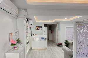Mantra Spa Sriracha