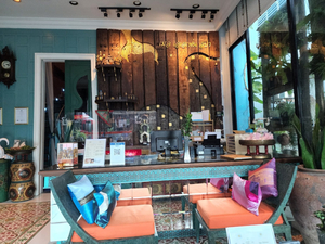 Mer Elephant Spa