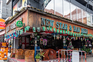 New Star Bar