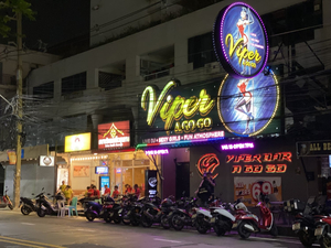 Viper Bar A-Go-Go