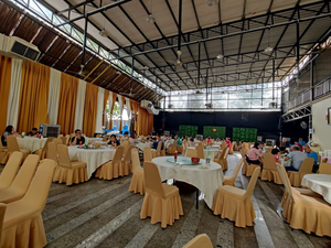 Jade Palace Seafood Restaurant 玉宫海鲜酒楼