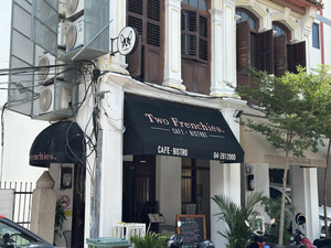 Two Frenchies Cafe Bistro