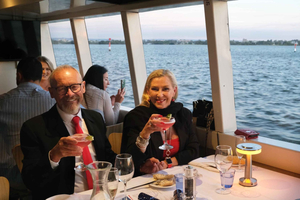 Perth : dîner-croisière de Noël sur la rivière Swan