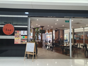 Cafe 5 (see u in cafe 5)