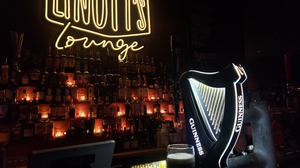 Lynott's Lounge