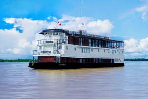 4-Day Luxury Cruise on La Perla in Pacaya Samiria