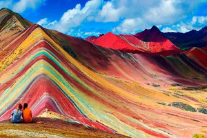Cusco: Rainbow Mountain & Red Valley Hike with Pisco Class