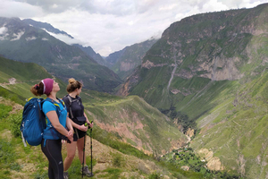 Da Arequipa: 2 giorni di trekking a Colca, pasti inclusi