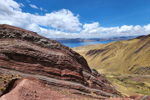From Cusco: Private Transfer to Puno & visit Payllay Punchu