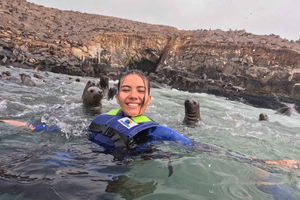 From Lima: Palomino Islands, Sea Lions Swim & Yacht Tour