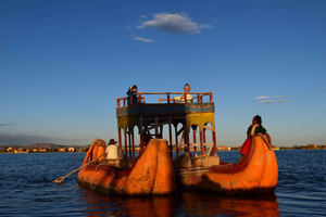 From Puno: 3-Hour Uros Floating Islands Tour