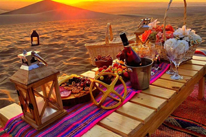 Huacachina Sunset Experience: Picnic among the Dunes