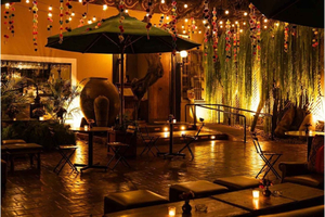 Lima by night: Huaca Pucllana + Dinner