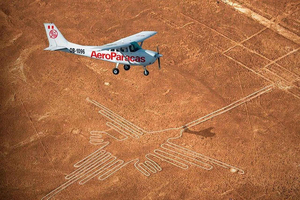 Lima: Nazca Lines Flight, Paracas & Huacachina 2-Day Tour