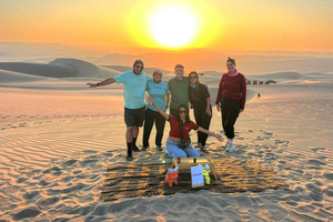 Lima: Paracas & Huacachina Premium-päiväkierros ja auringonlaskun malja