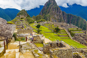 Machu Picchu: Circuit 2 (Classic Route) + Bus & Local Guide