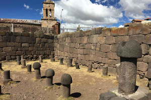 Puno: Chucuito, Aramu Muru, and Juli Tour with Show