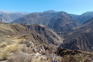 Transporte de Arequipa para Cabanaconde (Colca)