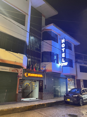 D'Cardenas Hotel