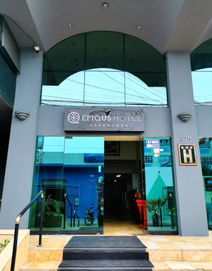 Epiqus Hotel