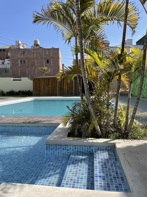 Hotel Holiday Suites