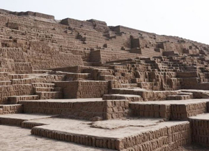 Huaca Pucllana