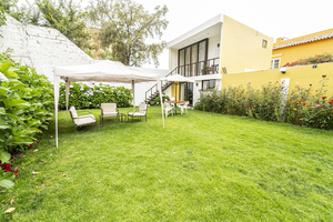 La Gruta Hotel