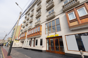 La Luna Inn