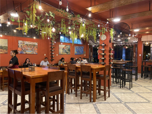 Peñonetti Pizzería & Wine-Bar