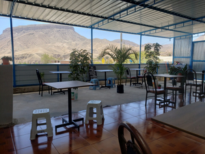 Restaurant-Cuyeria 