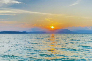 From Phuket: Private James Bond Island Sunrise Cruise