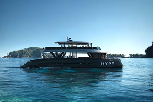 Пхукет: HYPE Yacht 86, новый роскошный катамаран со «шведским столом» и ди-джеем