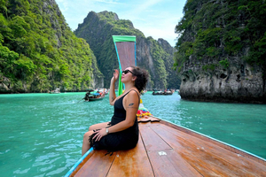 Khao Lak: Day Trip to Phi Phi with Private Longtail Tour