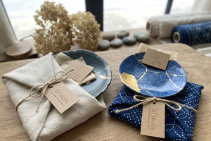 Moderne kintsugi-workshop med materialer