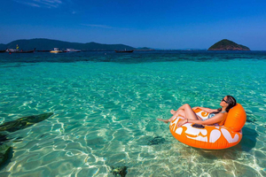 Phuket: Coral Island Day Tour by Speedboat
