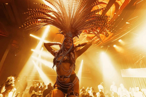 Pub Crawl Rooftop, Bars, GoGo & 3 Clubs with Shots