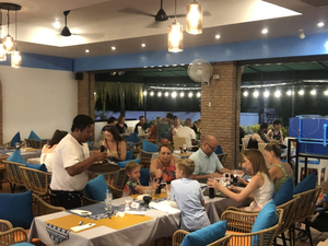 Blu Wave Thai & Seafood Bistro