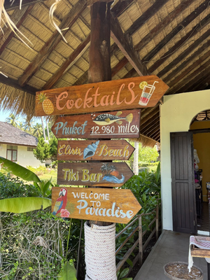 Chen’s Tiki Bar