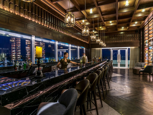 Estrela Rooftop Bar & Restaurant