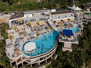 Fira Beach Club