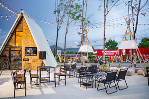 First camp&bar
