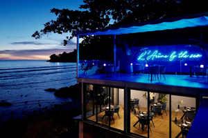 L'Arôme by the sea