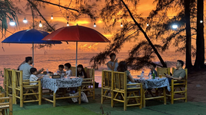 Lay Mai Khao Seafood Restaurant