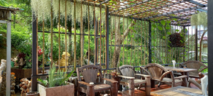 Mountain Breeze Cafe & Restaurant