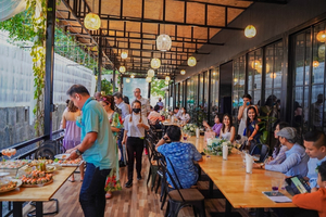 Naiyang Bay Restaurant ร้านอาหาร ในยาง เบย์