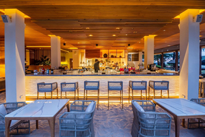 Sand Box Beachfront Bar & Eatery
