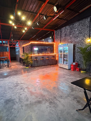 Sunthree Bar Naithon