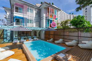The Tint At Phuket Town