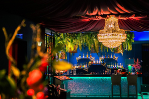 TWIST Rooftop Restaurant & Bar